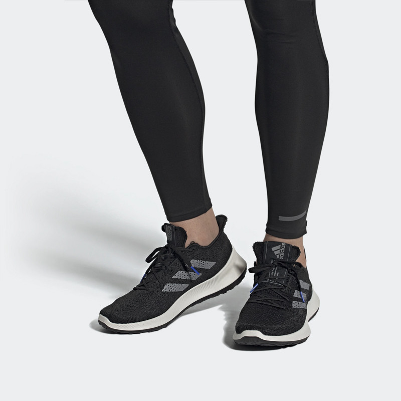 SEPATU LARI ADIDAS Sensebounce Summer RDY