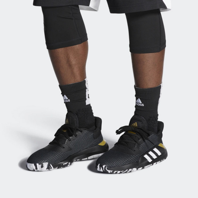 SEPATU BASKET ADIDAS Pro Bounce 2019 Low