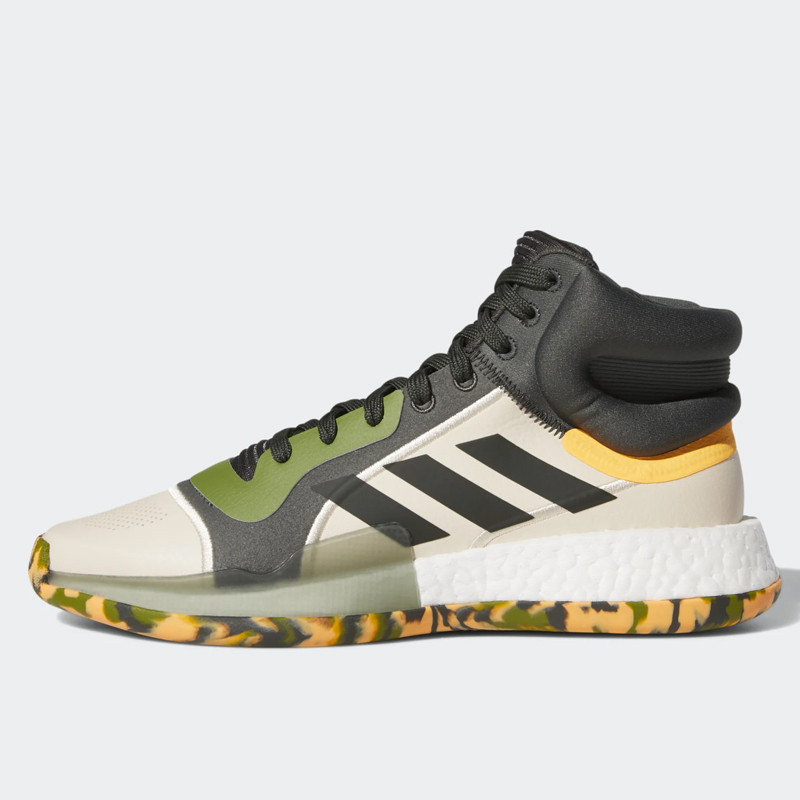 SEPATU BASKET ADIDAS Marquee Boost