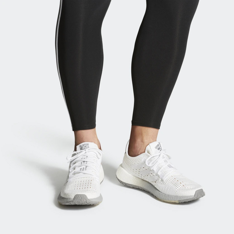 SEPATU LARI ADIDAS Pulseboost HD Summer.Rdy