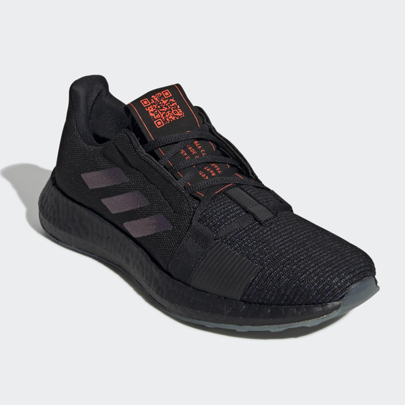 SEPATU LARI ADIDAS Senseboost Go