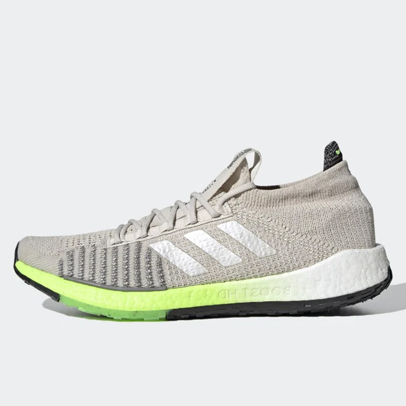 SEPATU LARI ADIDAS Pulseboost HD