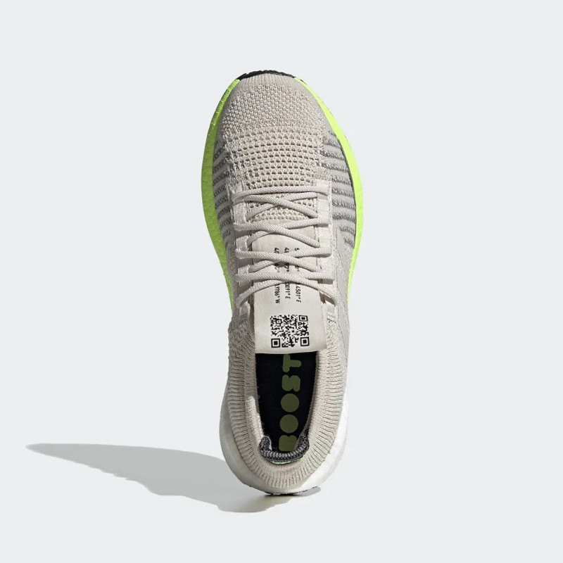 SEPATU LARI ADIDAS Pulseboost HD