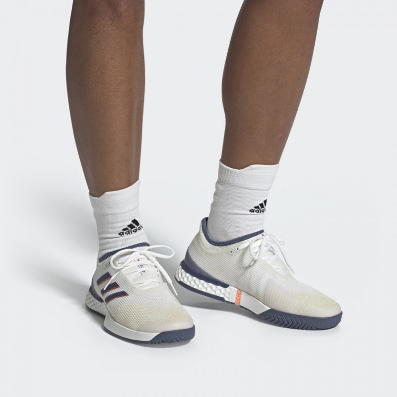 SEPATU TENNIS ADIDAS Adizero Ubersonic 3