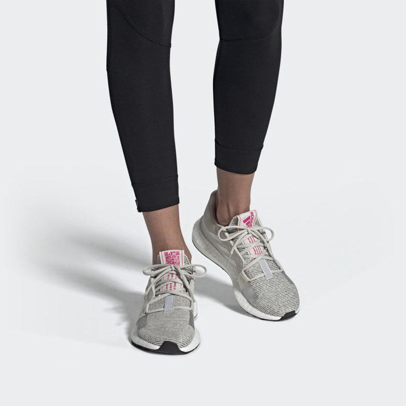 Wmns Senseboost Go foto 4