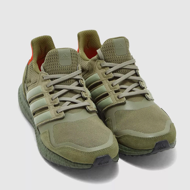SEPATU LARI ADIDAS Ultraboost S&L