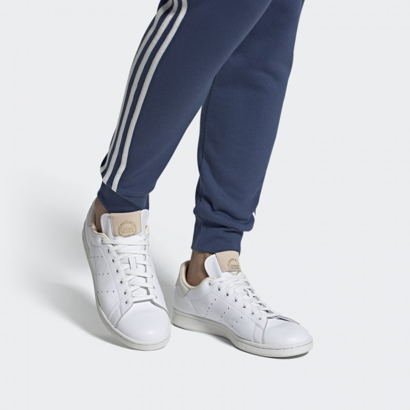 SEPATU SNEAKERS ADIDAS Stan Smith