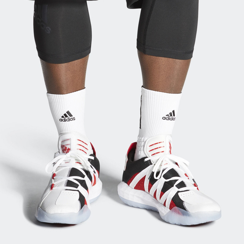 SEPATU BASKET ADIDAS Dame 6 GCA