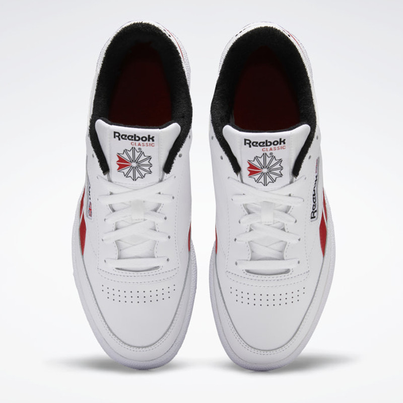 SEPATU SNEAKERS REEBOK Club C Revenge Mu