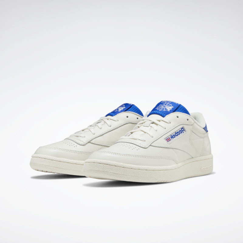 SEPATU SNEAKERS REEBOK Club C 85 Mu