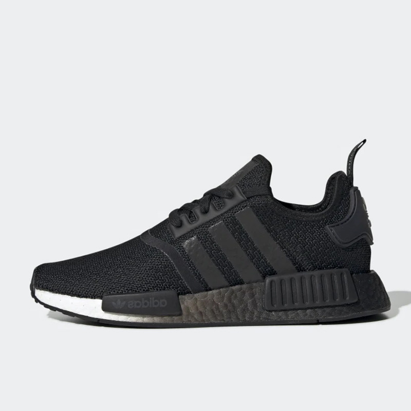 SEPATU SNEAKERS ADIDAS Wmns Nmd_r1