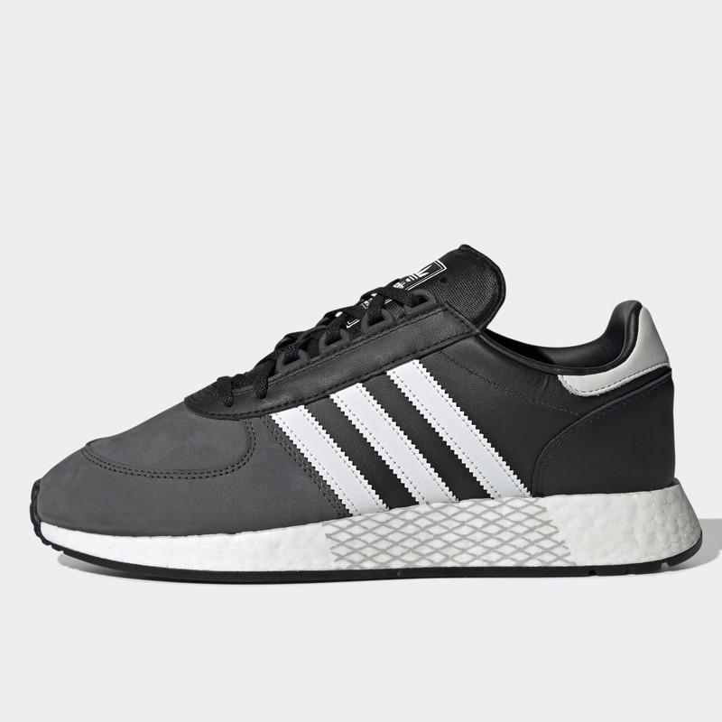 SEPATU SNEAKERS ADIDAS Marathon Tech