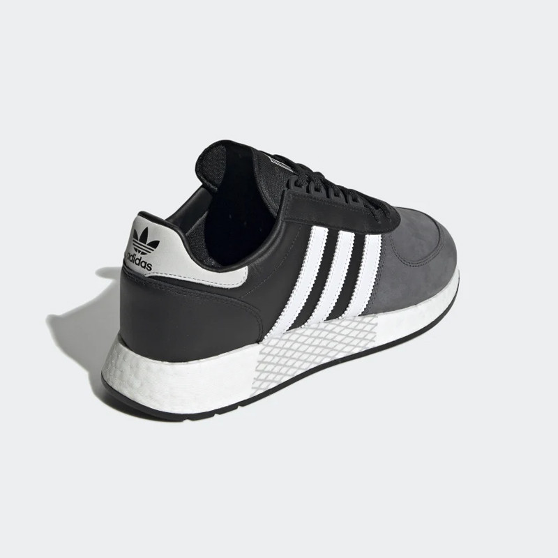 SEPATU SNEAKERS ADIDAS Marathon Tech