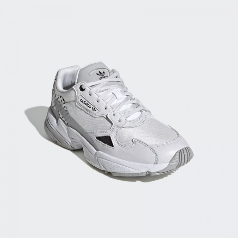 Wmns Falcon foto 2