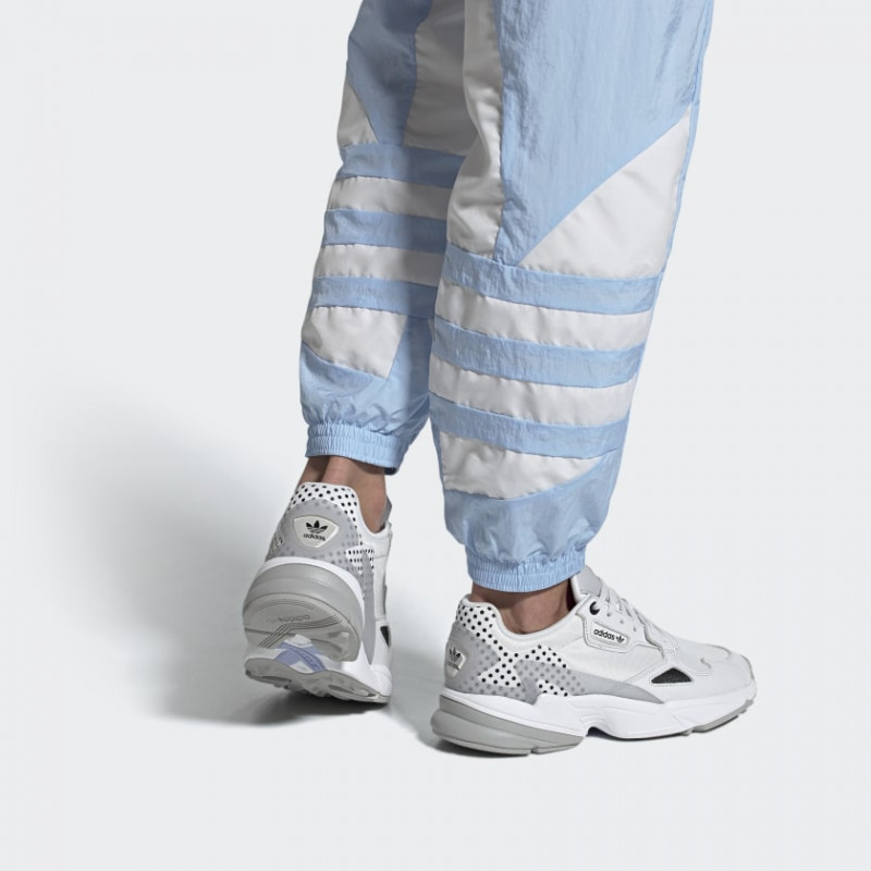 Wmns Falcon foto 3