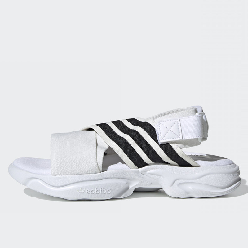 SANDAL SNEAKERS ADIDAS Wmns Magmur Sandals