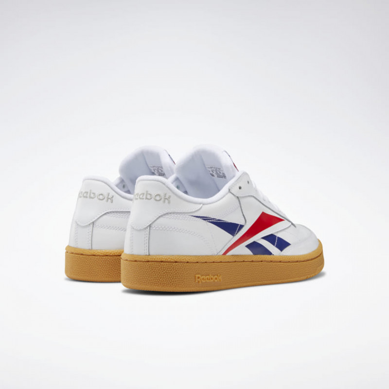 SEPATU SNEAKERS REEBOK Club C Vector