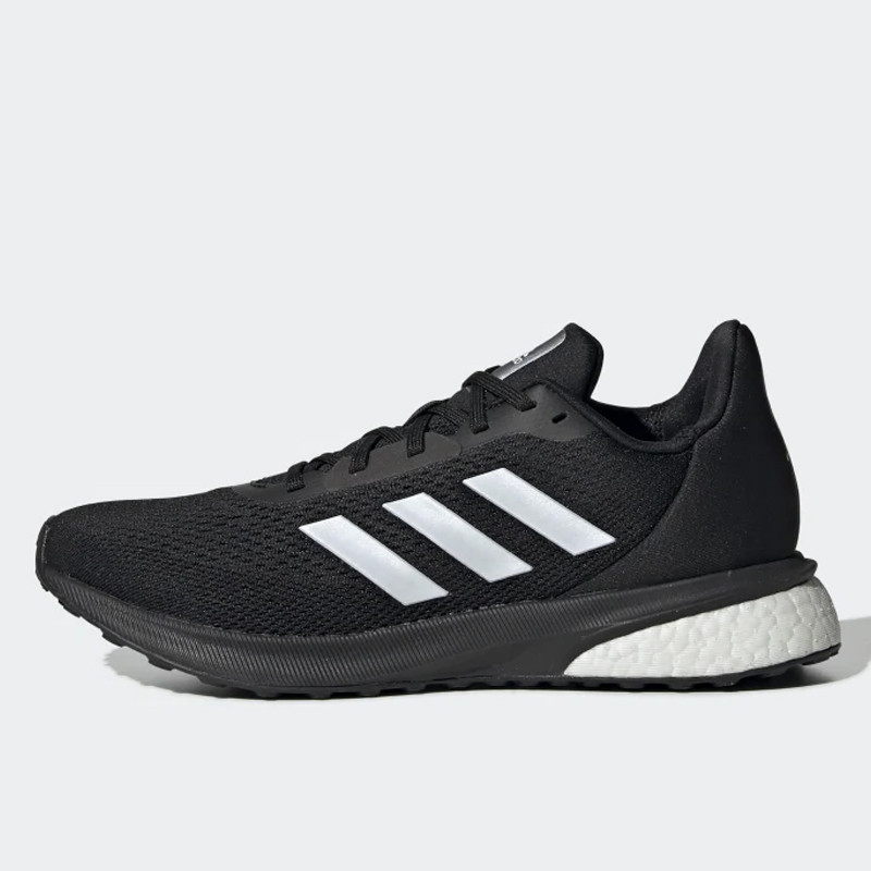 Sepatu Lari Adidas Wmns Astrarun Core Black