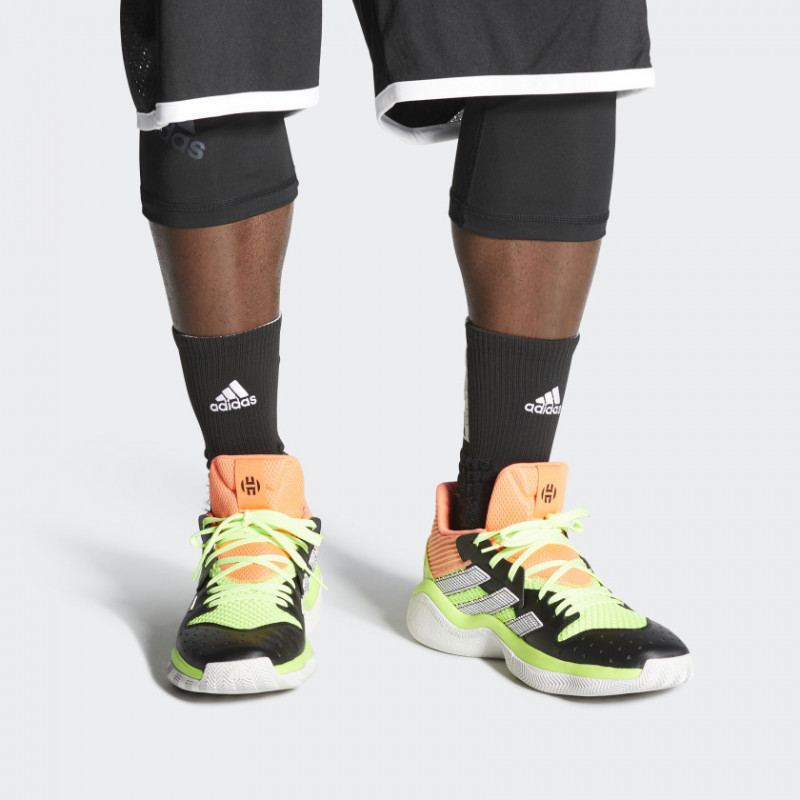 SEPATU BASKET ADIDAS Harden Stepback
