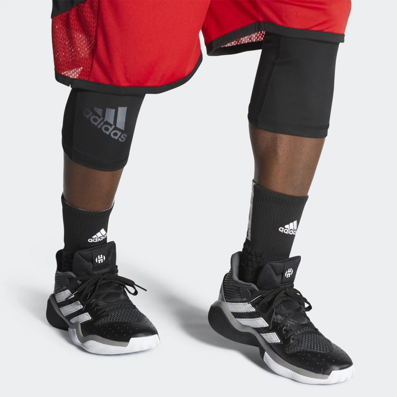 SEPATU BASKET ADIDAS Harden Stepback