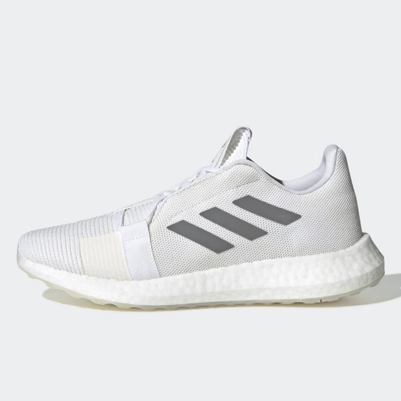 SEPATU LARI ADIDAS Wmns Senseboost Go