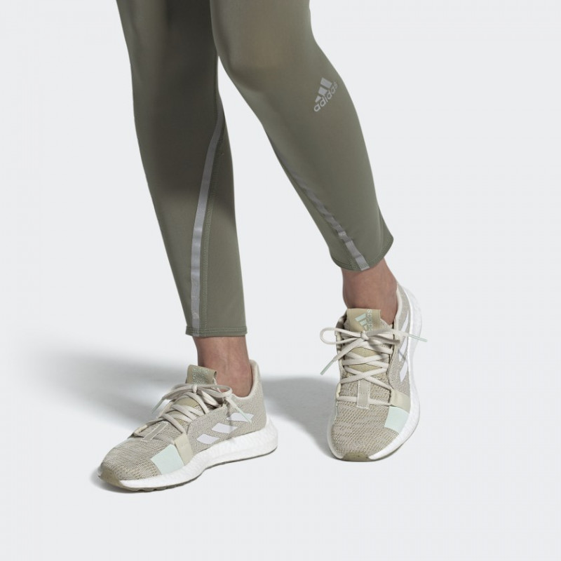 Wmns SenseBoost Go foto 3