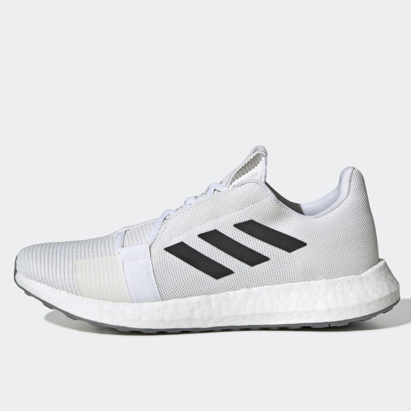 SEPATU LARI ADIDAS Senseboost Go