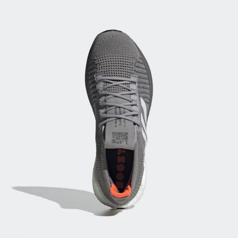 SEPATU LARI ADIDAS Pulseboost HD