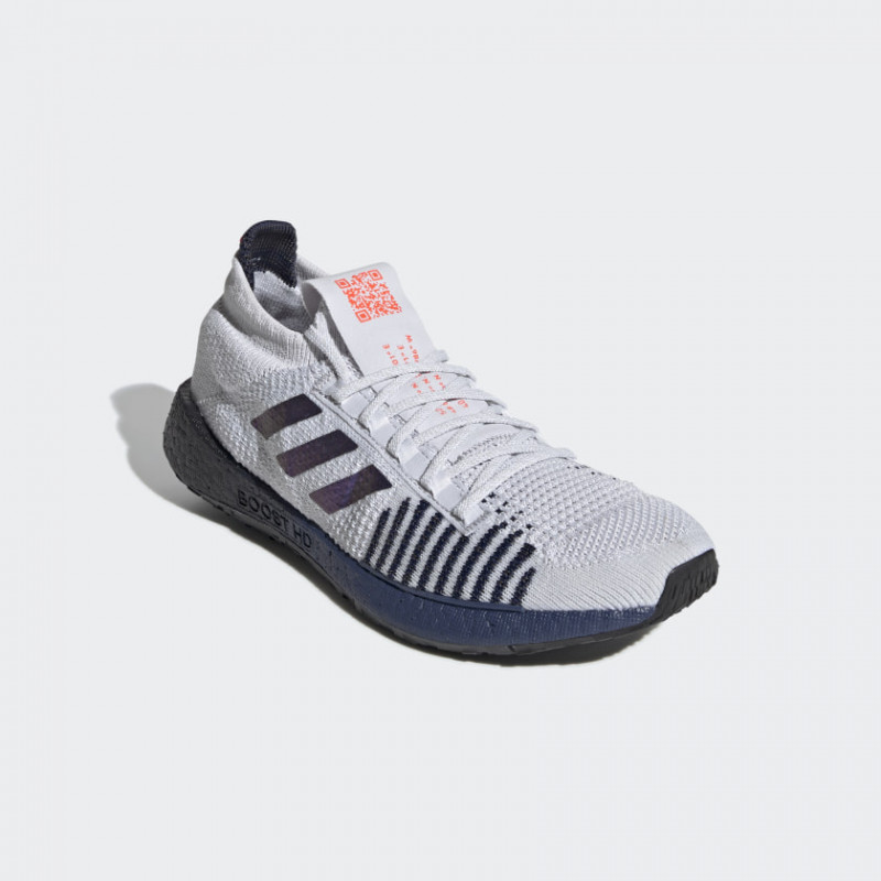 SEPATU LARI ADIDAS Pulseboost Hd