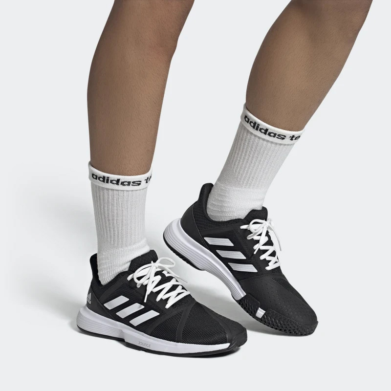 SEPATU TENNIS ADIDAS Courtjam Bounce