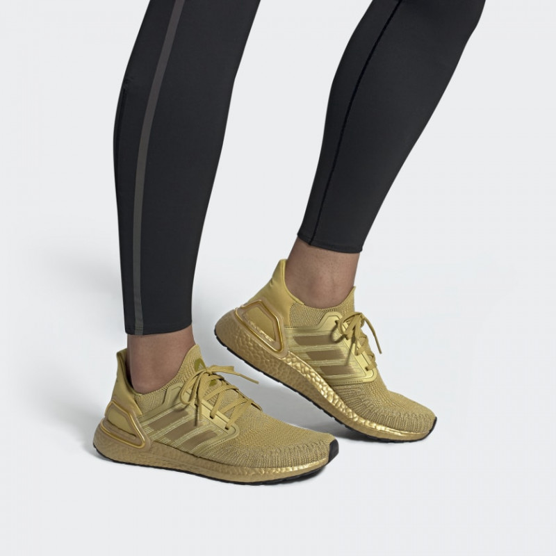 SEPATU LARI ADIDAS Ultraboost 20