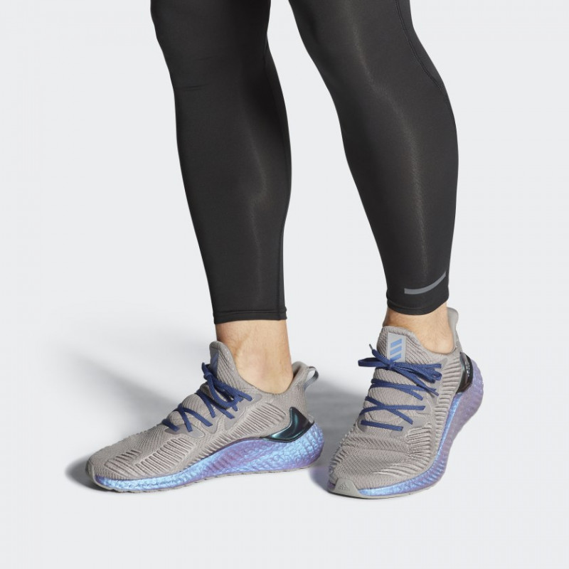 SEPATU LARI ADIDAS Alphaboost
