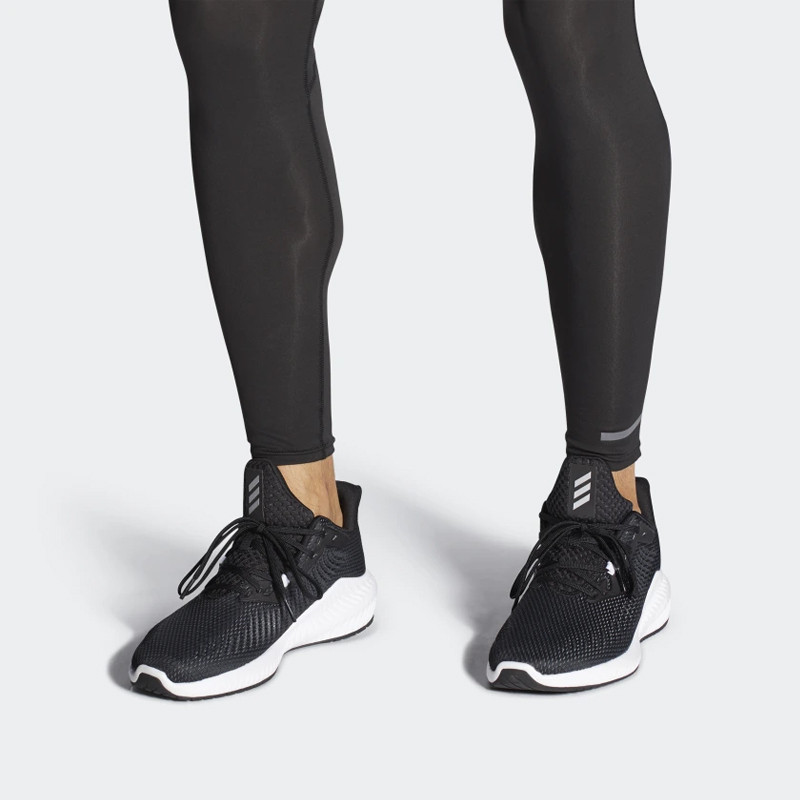 SEPATU LARI ADIDAS Alphabounce 3