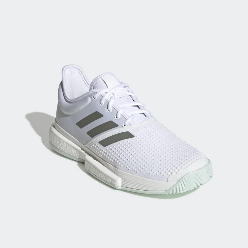 SEPATU TENNIS ADIDAS SoleCourt