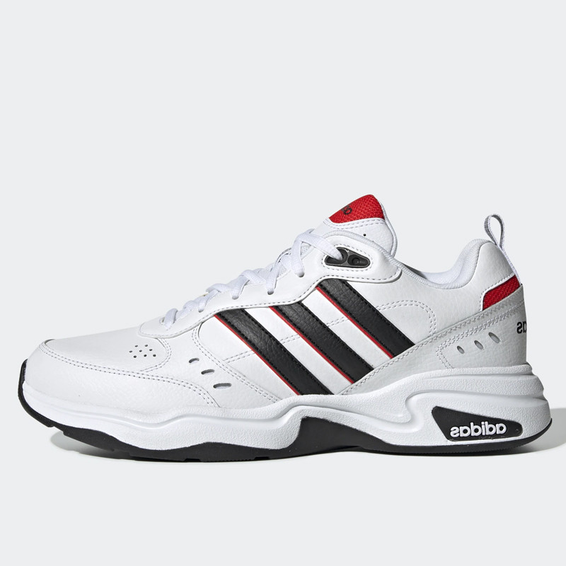 SEPATU SNEAKERS ADIDAS Strutter