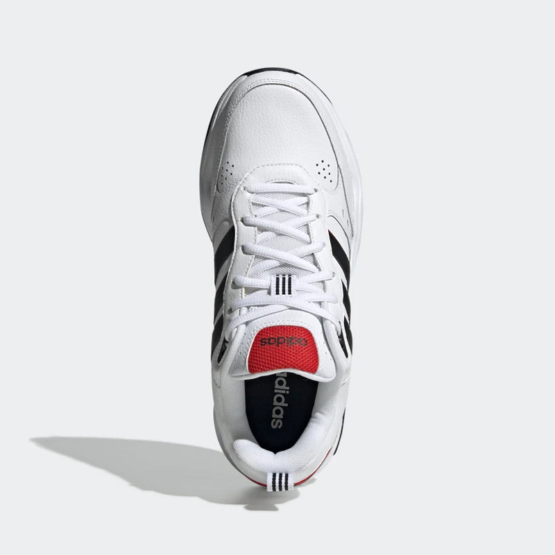 SEPATU SNEAKERS ADIDAS Strutter
