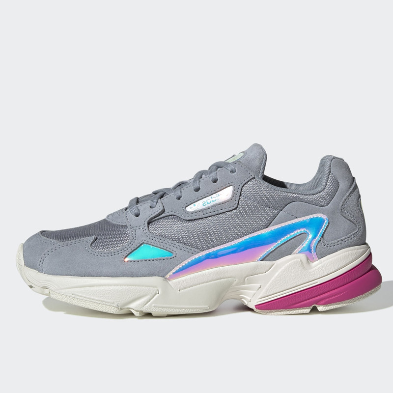 SEPATU SNEAKERS ADIDAS Wmns Falcon