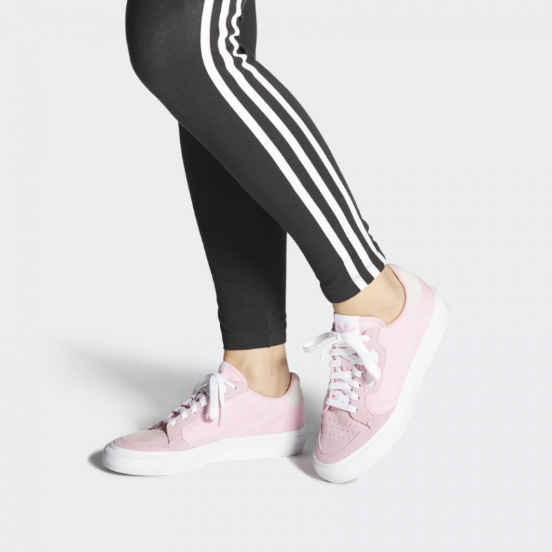 SEPATU SNEAKERS ADIDAS Wmns Continental Vulc