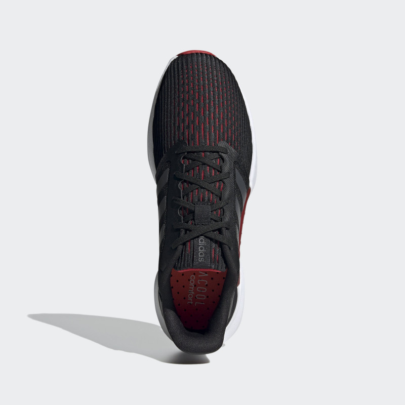SEPATU LARI ADIDAS Ventice
