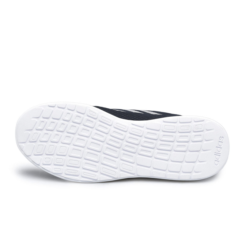 SEPATU LARI ADIDAS Argecy