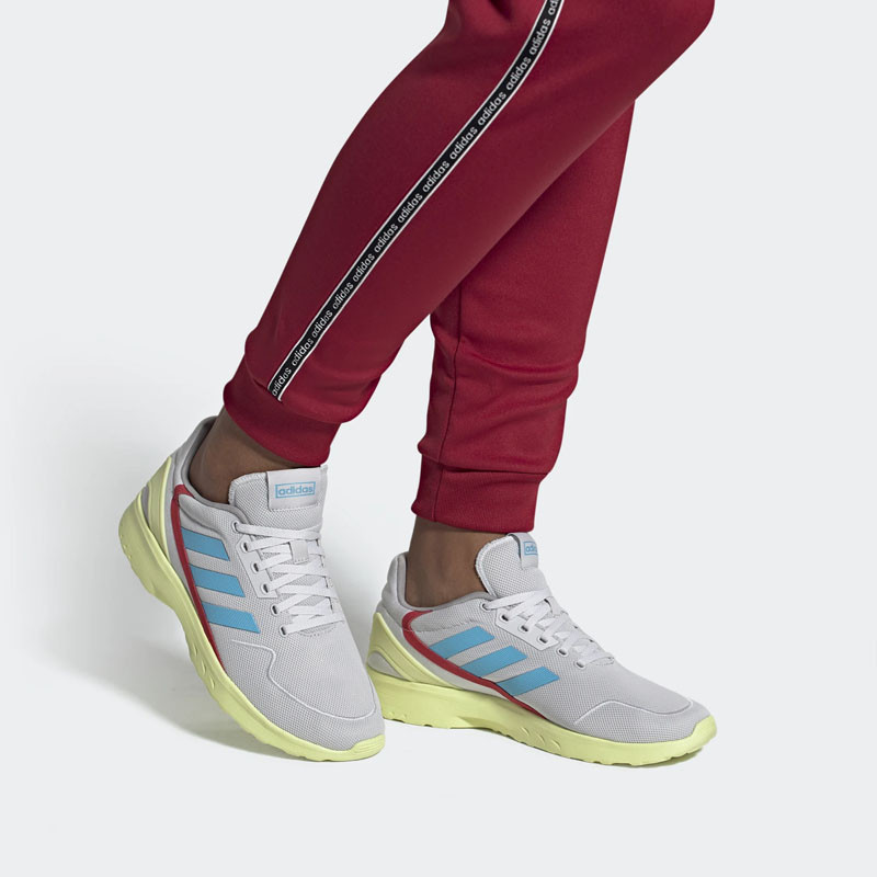 SEPATU SNEAKERS ADIDAS Nebzed