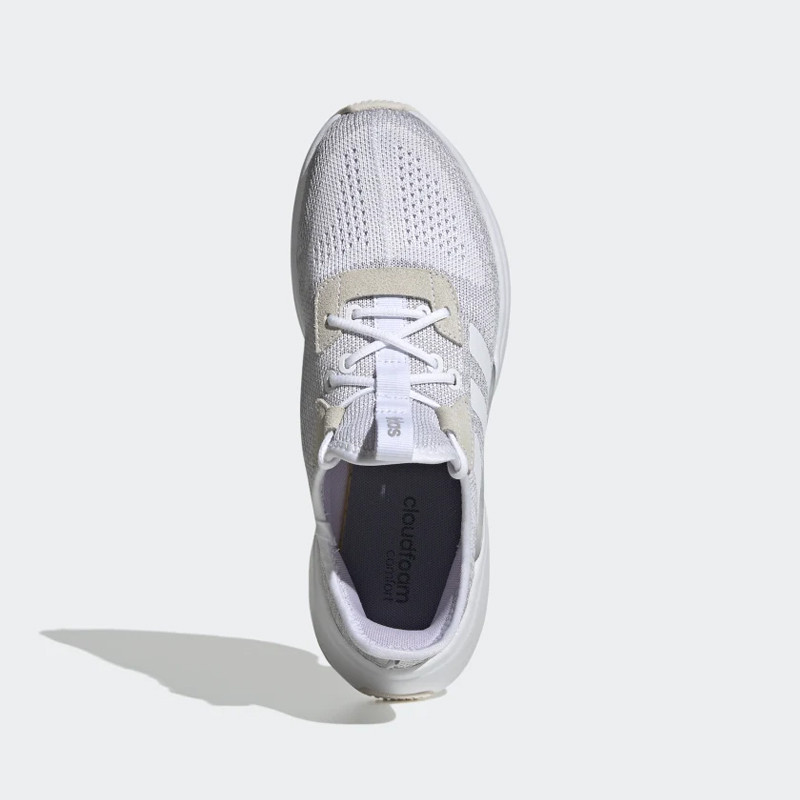 SEPATU LARI ADIDAS Wmns Mavia X