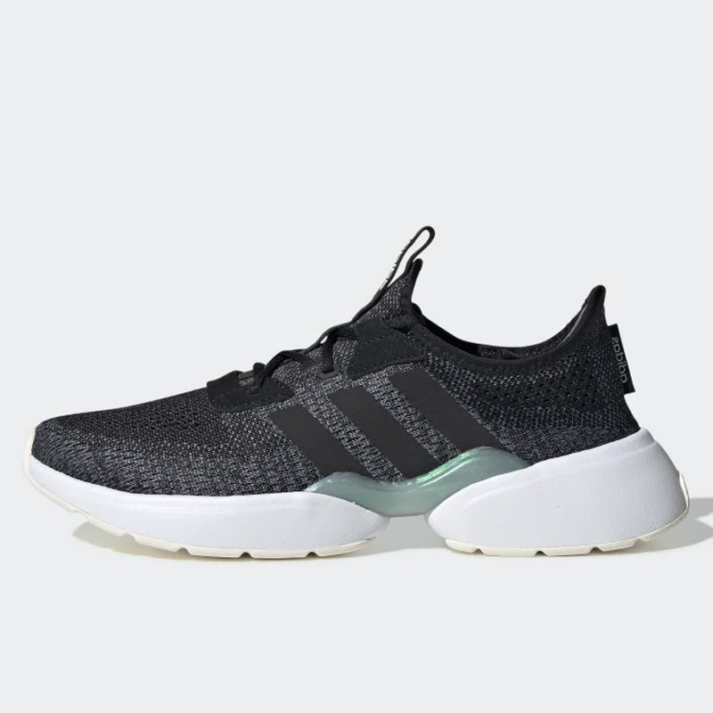 SEPATU LARI ADIDAS Wmns Mavia X