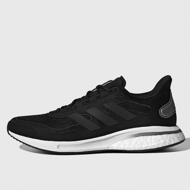 SEPATU LARI ADIDAS Supernova