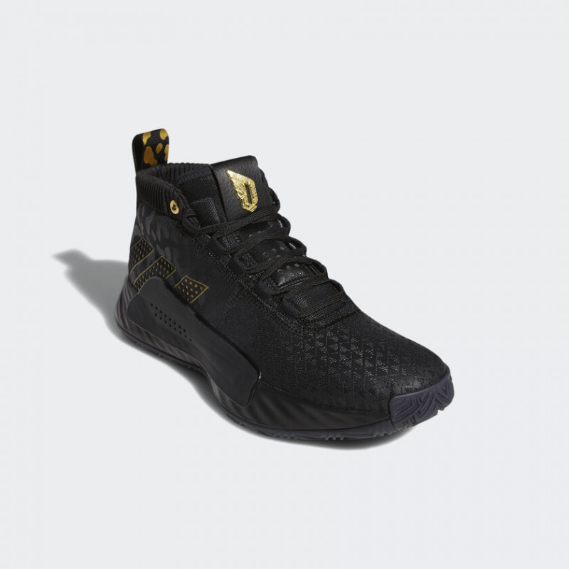 SEPATU BASKET ADIDAS Dame 5 Marvel