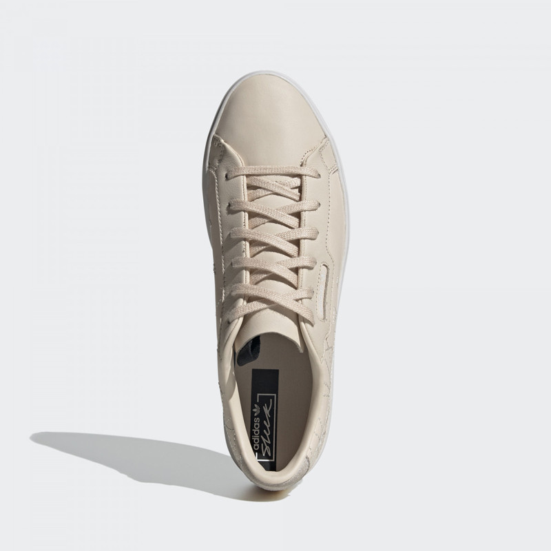 SEPATU SNEAKERS ADIDAS Wmns Sleek