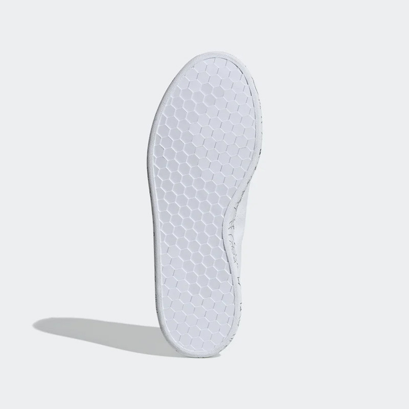 SEPATU SNEAKERS ADIDAS Advantage