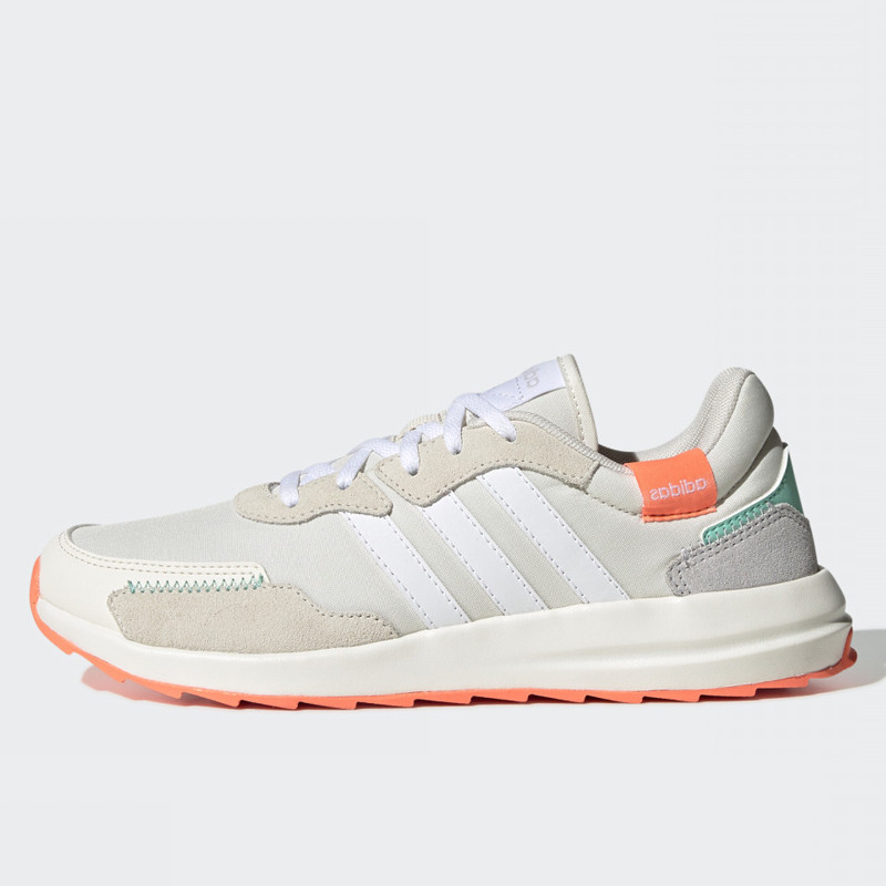 SEPATU LARI ADIDAS Wmns Retrorun