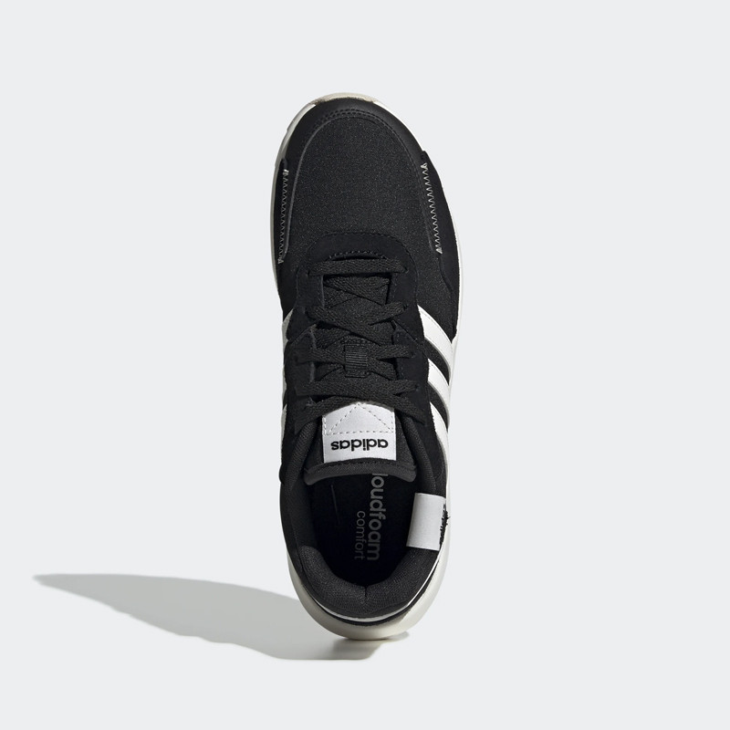 SEPATU LARI ADIDAS Wmns Retrorun
