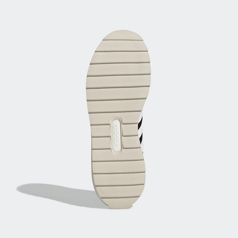 SEPATU LARI ADIDAS Wmns Retrorun